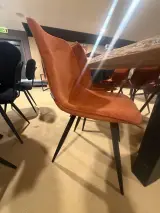 Set van 6 eetkamerstoelen Label51, Jort, rust – foto 6 – kavel bij Onlineveilingmeester, Joure