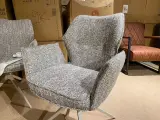 Set van 6 eetkamerstoelen AJ Living, Salsa, taupe – foto 2 – kavel bij Onlineveilingmeester, Joure