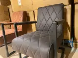 Fauteuil antraciet – foto 2 – kavel bij Onlineveilingmeester, Joure