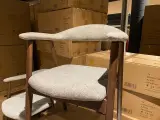 Set van 6 eetkamerstoelen AJ Living, Fred, zand – foto 5 – kavel bij Onlineveilingmeester, Joure
