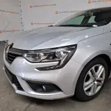 Personenauto, Renault, Megane, 2019 – foto 17 – kavel bij Domeinen Roerende Zaken, Soesterberg