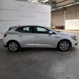 Personenauto, Renault, Megane, 2019 – foto 4 – kavel bij Domeinen Roerende Zaken, Soesterberg