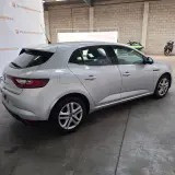 Personenauto, Renault, Megane, 2019 – foto 8 – kavel bij Domeinen Roerende Zaken, Soesterberg