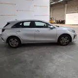 Personenauto, Kia, Ceed, 2019 – foto 4 – kavel bij Domeinen Roerende Zaken, Soesterberg