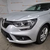 Personenauto, Renault, Megane, 2018 – foto 15 – kavel bij Domeinen Roerende Zaken, Soesterberg