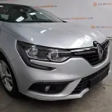Personenauto, Renault, Megane, 2018 – foto 21 – kavel bij Domeinen Roerende Zaken, Soesterberg