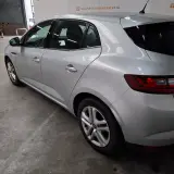Personenauto, Renault, Megane, 2018 – foto 10 – kavel bij Domeinen Roerende Zaken, Soesterberg