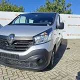 Bedrijfsauto, Renault, Trafic, 2018 – foto 2 – kavel bij Domeinen Roerende Zaken, Soesterberg