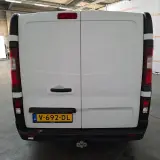 Bedrijfsauto, Renault, Trafic, 2017 – foto 9 – kavel bij Domeinen Roerende Zaken, Soesterberg