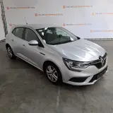 Personenauto, Renault, Megane, 2019 – foto 3 – kavel bij Domeinen Roerende Zaken, Soesterberg