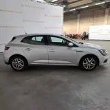 Personenauto, Renault, Megane, 2019 – foto 4 – kavel bij Domeinen Roerende Zaken, Soesterberg