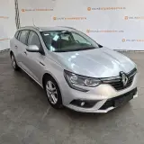 Personenauto, Renault, Megane, 2018 – foto 4 – kavel bij Domeinen Roerende Zaken, Soesterberg