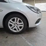 Personenauto, Opel, Astra 1.2, 2019 – foto 17 – kavel bij Domeinen Roerende Zaken, Soesterberg