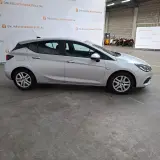 Personenauto, Opel, Astra 1.2, 2019 – foto 5 – kavel bij Domeinen Roerende Zaken, Soesterberg