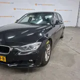 Personenauto, BMW, 3-serie Touring, 320i xDrive High Executive, 2014 – foto 2 – kavel bij Domeinen Roerende Zaken, Soesterberg