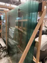 3x Officiële padelbanen frames en glazen panelen ca. 50 panelen – foto 13 – kavel bij Onlineveilingmeester, Hoogeveen