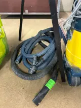 Partij industriële stofzuigers en diverse bouwmaterialen – foto 5 – kavel bij Onlineveilingmeester, Hoogeveen