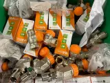 80x Radiatorkranen en thermostaatknoppen IMI Heimeier – foto 7 – kavel bij Onlineveilingmeester, Hoogeveen