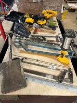 Partij elektrisch gereedschap en handgereedschap W.o. DeWALT, Bosch – kavel bij Onlineveilingmeester, Hoogeveen
