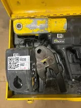 2x REMS accu-perstangen met persbekken, 4x metalen transportkoffers – foto 5 – kavel bij Onlineveilingmeester, Hoogeveen