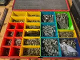 Partij gereedschap, gereedschapskoffers, bevestigingsmaterialen W.o. Bosch, Wolfcraft – foto 5 – kavel bij Onlineveilingmeester, Hoogeveen