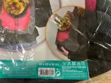 21x Dierenaccessoires w.o. kattenkrabpaal W.o. Linus – foto 6 – kavel bij Onlineveilingmeester, Hoogeveen
