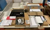 Partij badkameraccessoires w.o. wastafel W.o. fisher – kavel bij Onlineveilingmeester, Hoogeveen