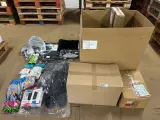 Partij diversen w.o. retour artikelen W.o. Rinox Armor, Pokemon, Cecotec – kavel bij Onlineveilingmeester, Hoogeveen
