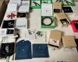 46x Sieraden, horloges en accessoires W.o. BYBORN, Cainté, Inès Rochinha, Massimo Dutti, Heideman en BSKIND – foto 2 – kavel bij Onlineveilingmeester, Hoogeveen