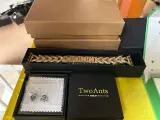 31x Sieraden en accessoires W.o. MYKA, Joöli's, Addà Gems, Guess, Oak & Luna – foto 3 – kavel bij Onlineveilingmeester, Hoogeveen