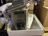 Partij gereedschappen, keukenmessen en diversen W.o. DeLonghi, Osram, Innox – foto 8 – kavel bij Onlineveilingmeester, Hoogeveen