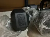 Halterstangen, halterschijven, dumbbells en gewichten – foto 7 – kavel bij Onlineveilingmeester, Hoogeveen