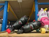 10x Skeelers, rolschaatsen en skateboard W.o. Uepai – foto 3 – kavel bij Onlineveilingmeester, Hoogeveen