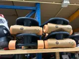 10x Skeelers, rolschaatsen en skateboard W.o. Uepai – foto 5 – kavel bij Onlineveilingmeester, Hoogeveen