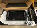 2x Infotainment- of head-units W.o. Navibop – foto 2 – kavel bij Onlineveilingmeester, Hoogeveen