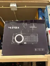 Partij elektronica w.o. HP laptopladers, Devolo WiFi-adapters en diverse projectoren – foto 5 – kavel bij Onlineveilingmeester, Hoogeveen