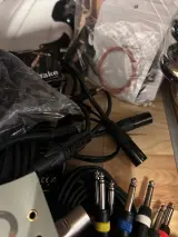 Partij audiokabels en studio-accessoires – foto 9 – kavel bij Onlineveilingmeester, Hoogeveen