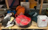 Partij gereedschappen, kabels en werkplaatsbenodigdheden W.o. Louis, Vacmaster, Makita – kavel bij Onlineveilingmeester, Hoogeveen
