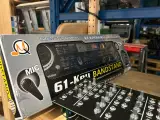 7x Muziekinstrumenten, studio- en audioapparatuur W.o. Devine, Roland – foto 4 – kavel bij Onlineveilingmeester, Hoogeveen