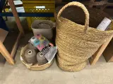 9x Inhoud stellingvak w.o. huishoudelijke artikelen, decoratie en opslagbenodigdheden W.o. Masterpro, Geberit, Yepp, H&M – foto 4 – kavel bij Onlineveilingmeester, Hoogeveen