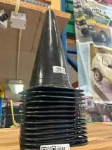 13x Pion / verkeerskegel Diamond, zwart – foto 2 – kavel bij Onlineveilingmeester, Hoogeveen