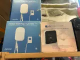 8x Smart home-artikelen, slimme thermostaten en energiebesparende apparatuur W.o. Honeywell, Remeha, Plugwise – foto 2 – kavel bij Onlineveilingmeester, Hoogeveen