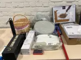 Partij keukengerei, sportartikelen en kantoormeubilair W.o. Boska, Golden grip – kavel bij Onlineveilingmeester, Hoogeveen