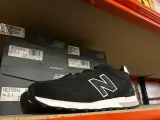 4x Schoenen New Balance, zwart – foto 3 – kavel bij Onlineveilingmeester, Hoogeveen