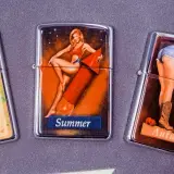 Zippo 1996 Pinup Girls Aansteker collectie – foto 5 – kavel bij Onlineveilingmeester