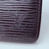 Louis Vuitton Epi Lederen Portemonnee – foto 3 – kavel bij Onlineveilingmeester