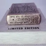 Zippo Marlboro Limited Edition Aansteker met Doos – foto 4 – kavel bij Onlineveilingmeester