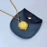 Goldplated collier met Elizabeth II One Penny munt - 1983 – foto 2 – kavel bij Onlineveilingmeester
