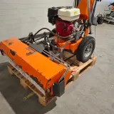 Veegmachine hydraulisch 100cm benzine Kersten, K2000G, bouwjaar 2018 – foto 12 – kavel bij Onlineveilingmeester, Heerenveen