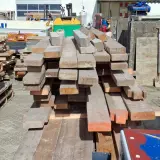 Partij diverse houten balken – foto 3 – kavel bij Onlineveilingmeester, Smilde